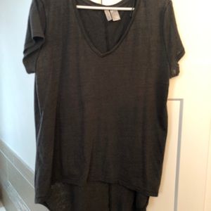 H&M hi lo t shirt size large Grey